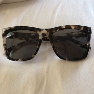 Illesteva Los Feliz Sunglasses